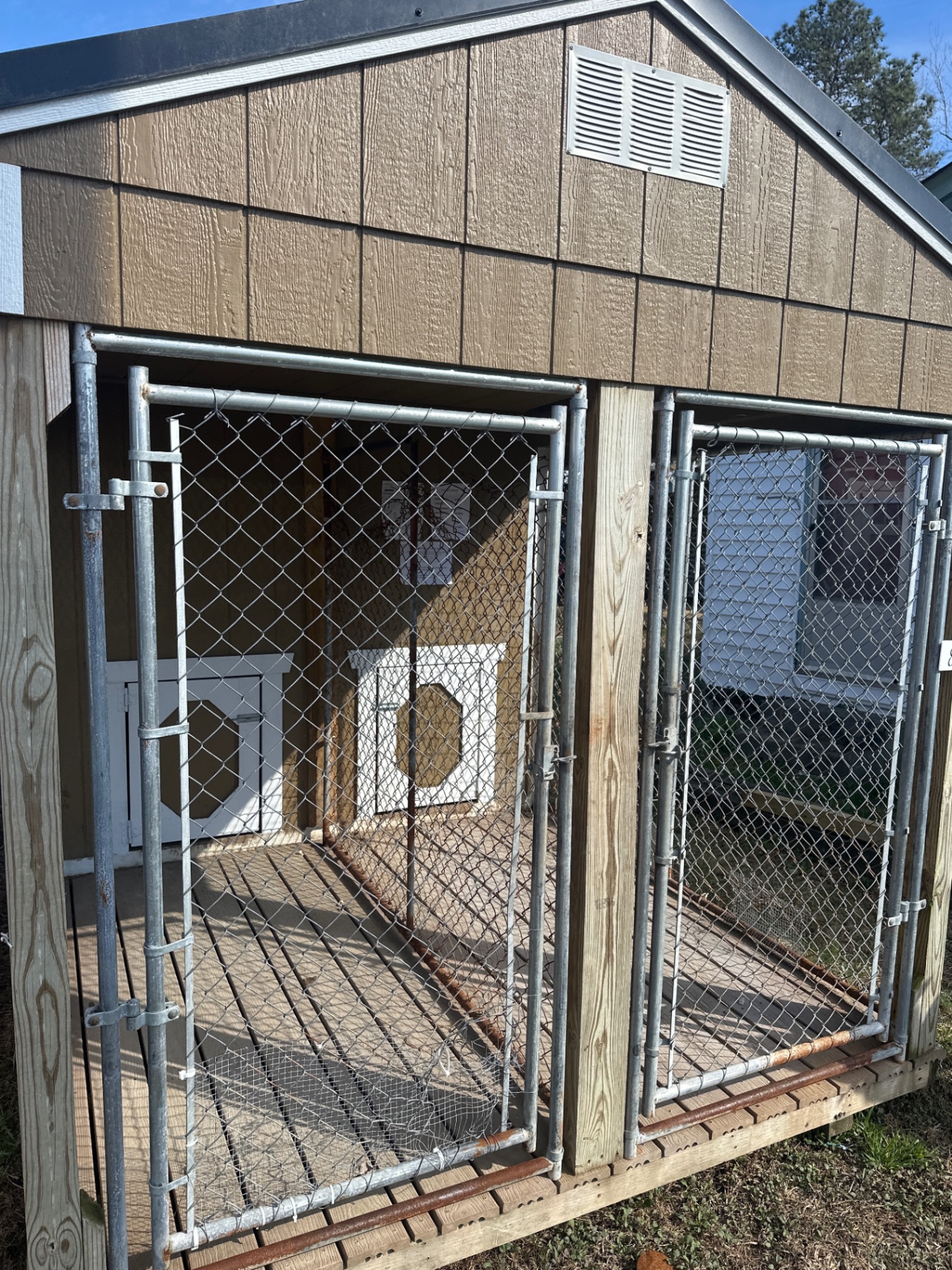 Dog Kennel  - 08X16