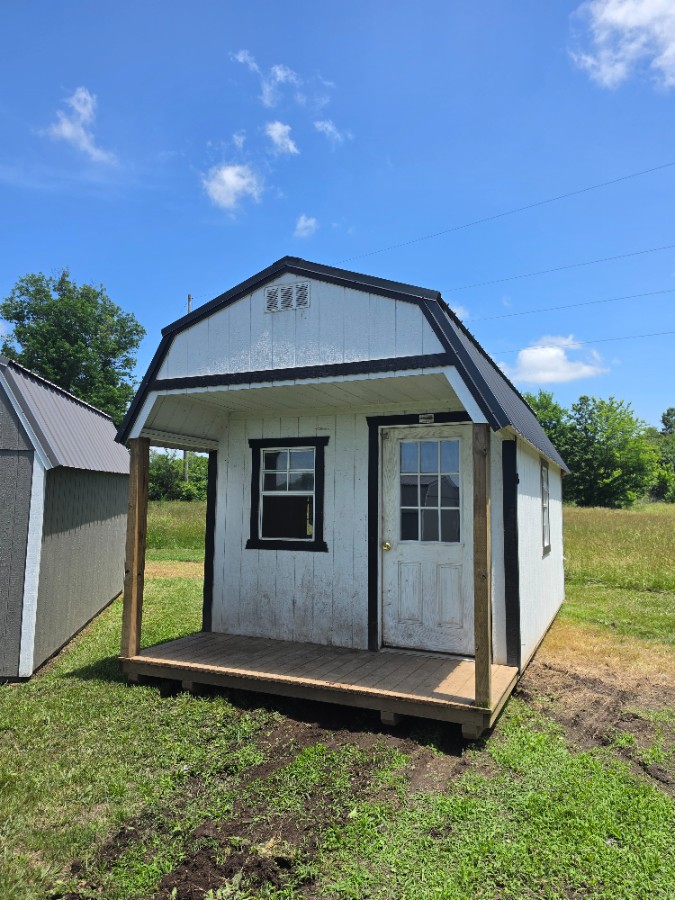 Lofted Barn - 10x20