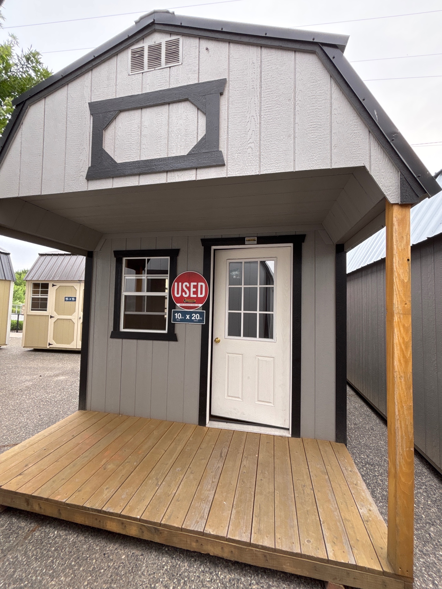 Lofted Barn - 10x20