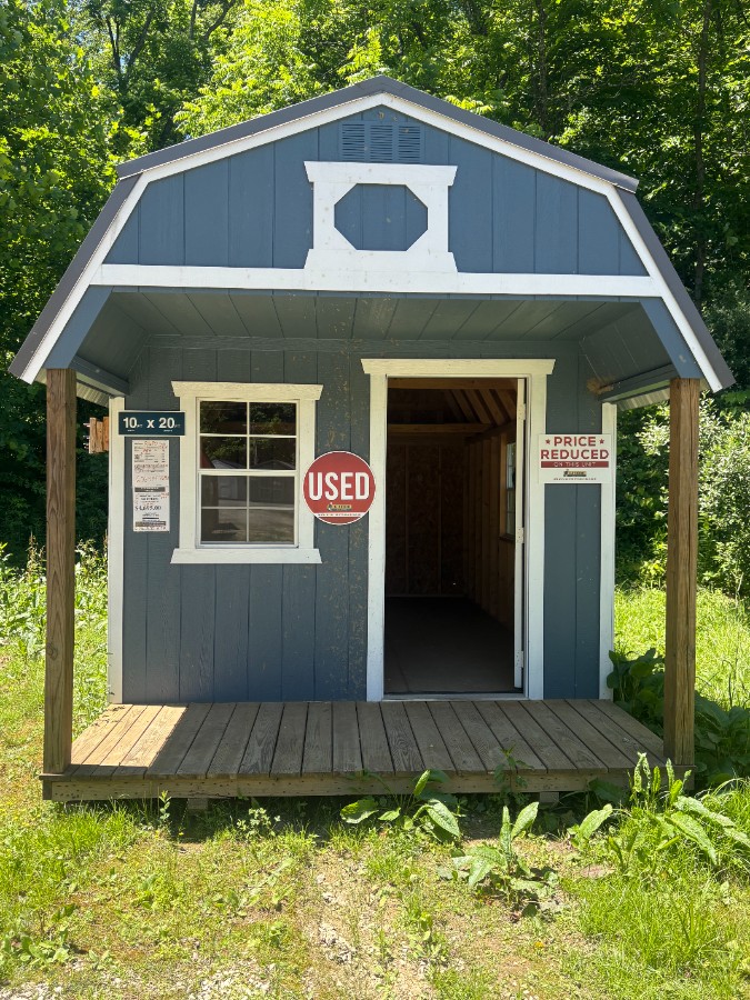 Lofted Barn Playhouse – 10×20