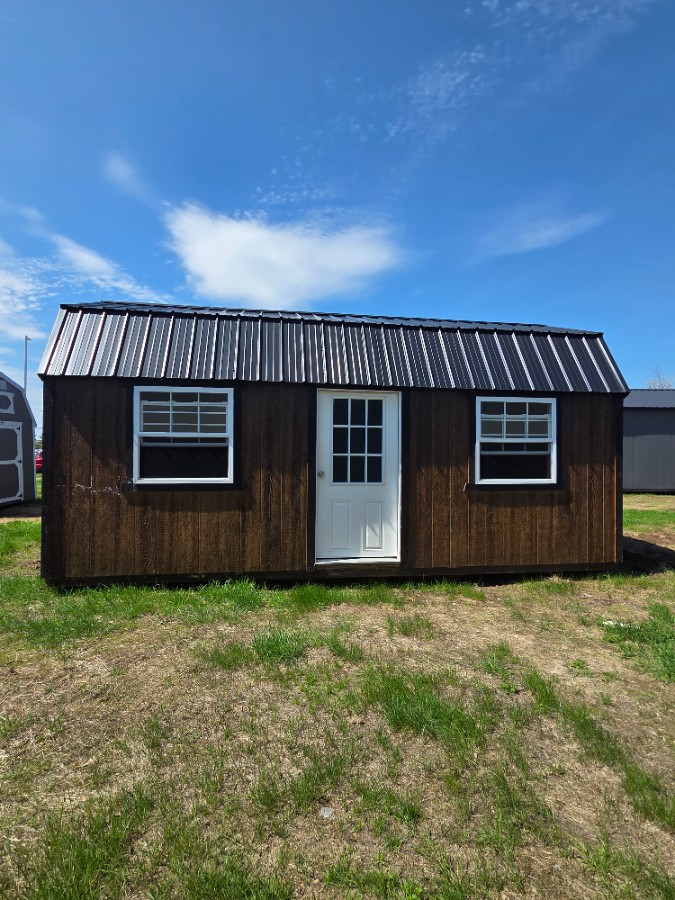 Lofted Barn – 10X20