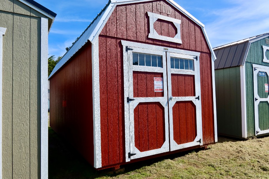 Lofted Barn – 10×20