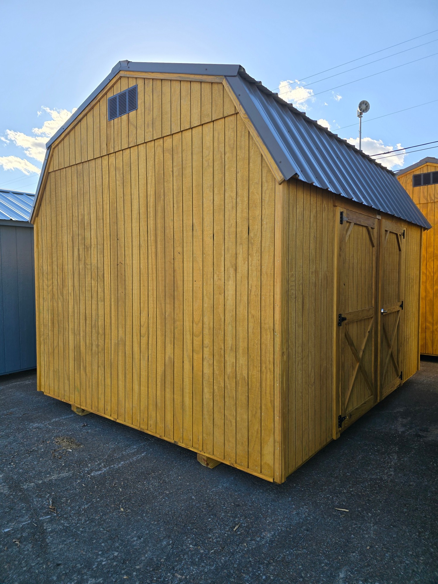 Lofted Barn - 10x12