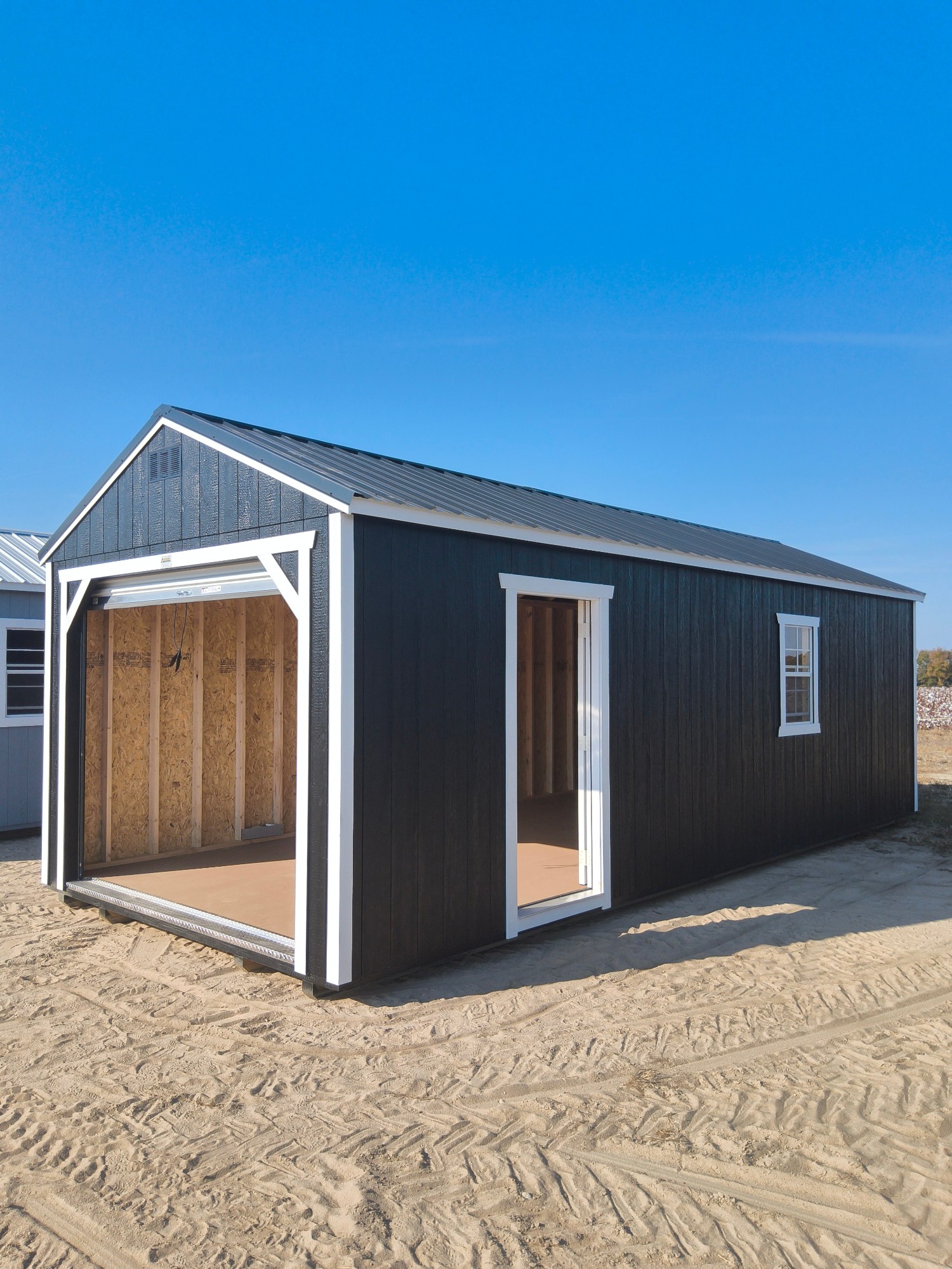Utility Garage - 12x28