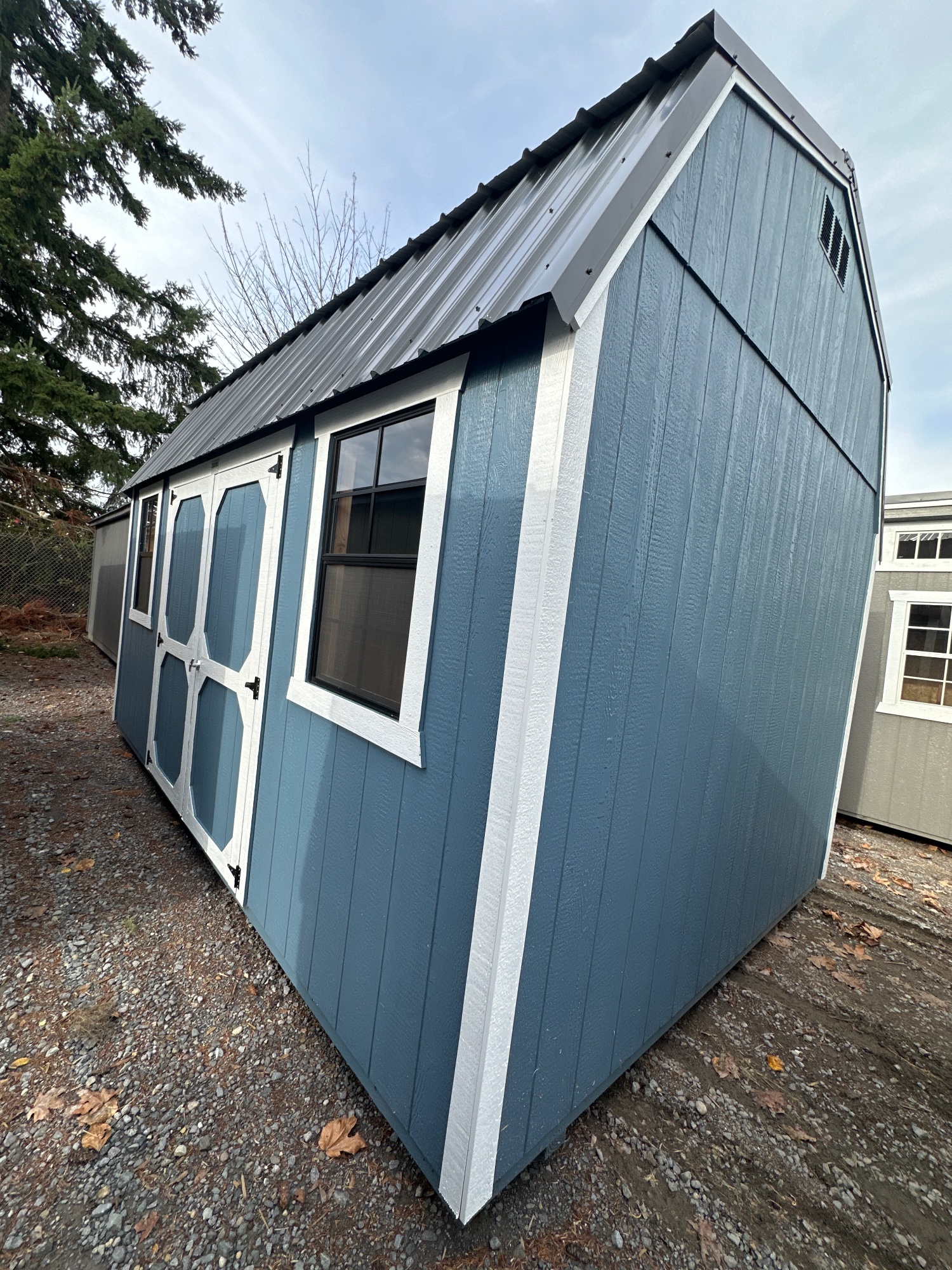 Lofted Barn - 10x16