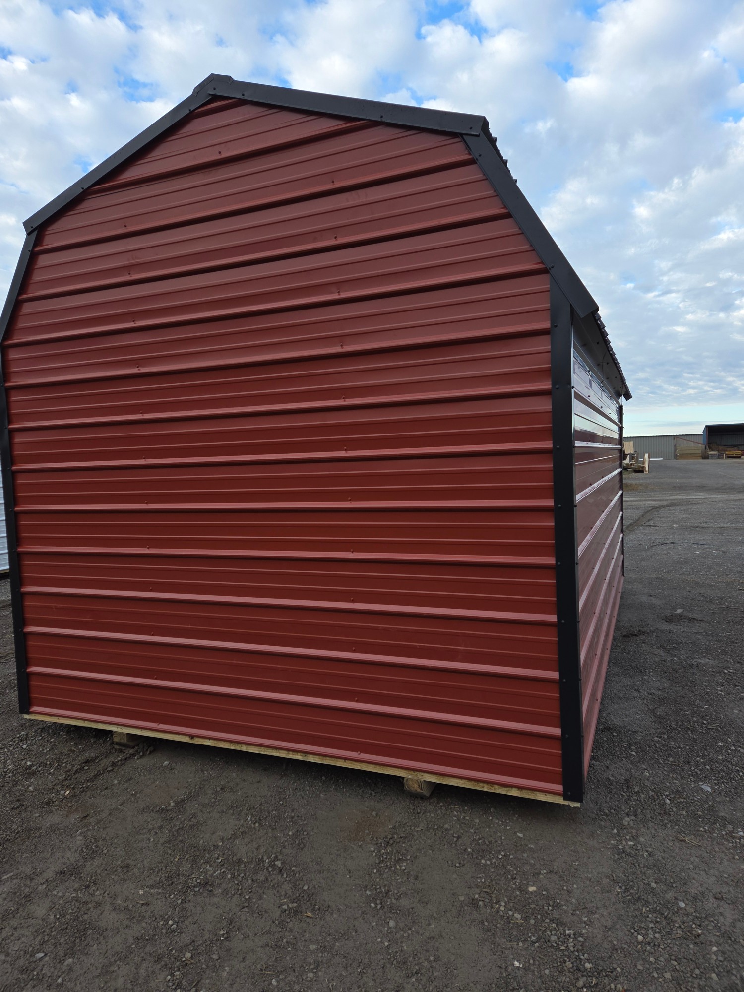 Metal Lofted - 10x16 image 2