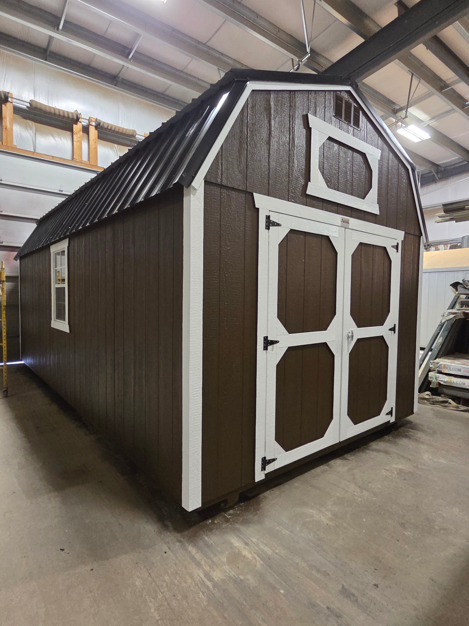 Lofted Barn - 10x20