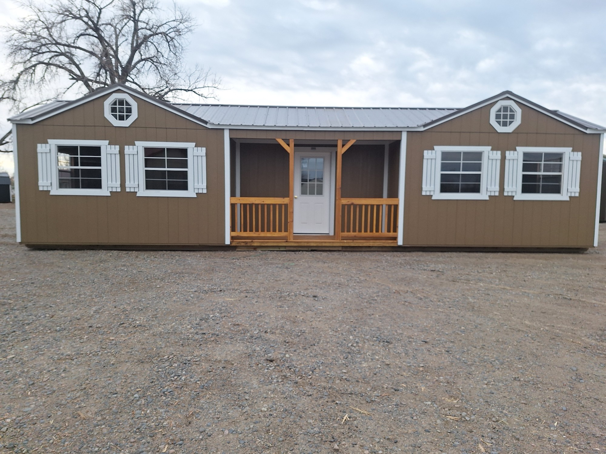 Utility Center Porch - 12x40