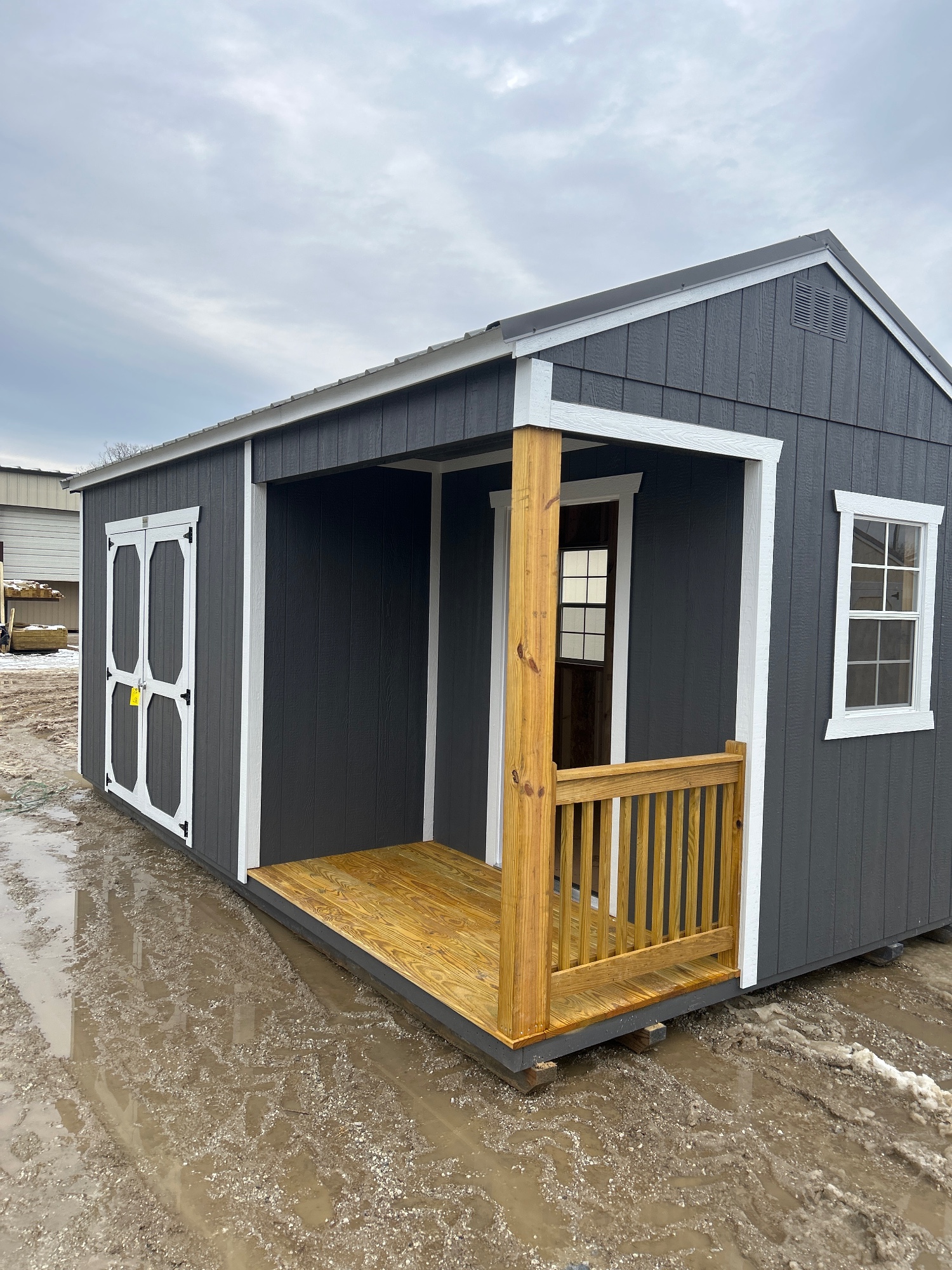 Utility Side Porch - 10x20