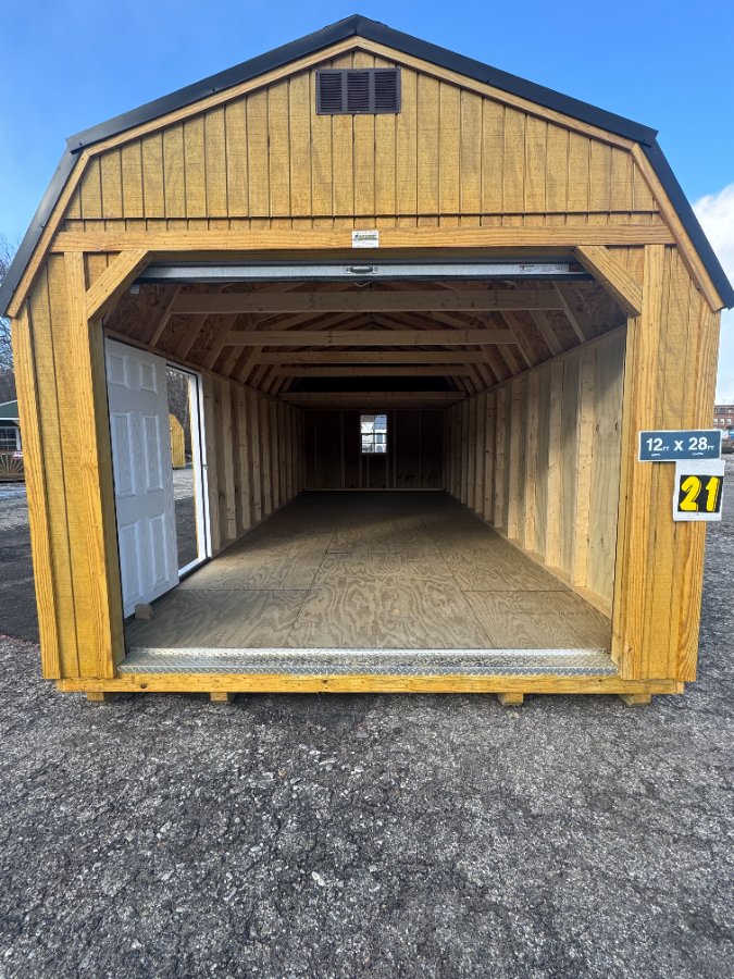Lofted Barn Garage - 12x28