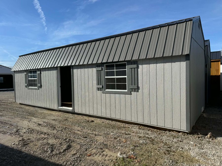 Lofted Barn - 12x32