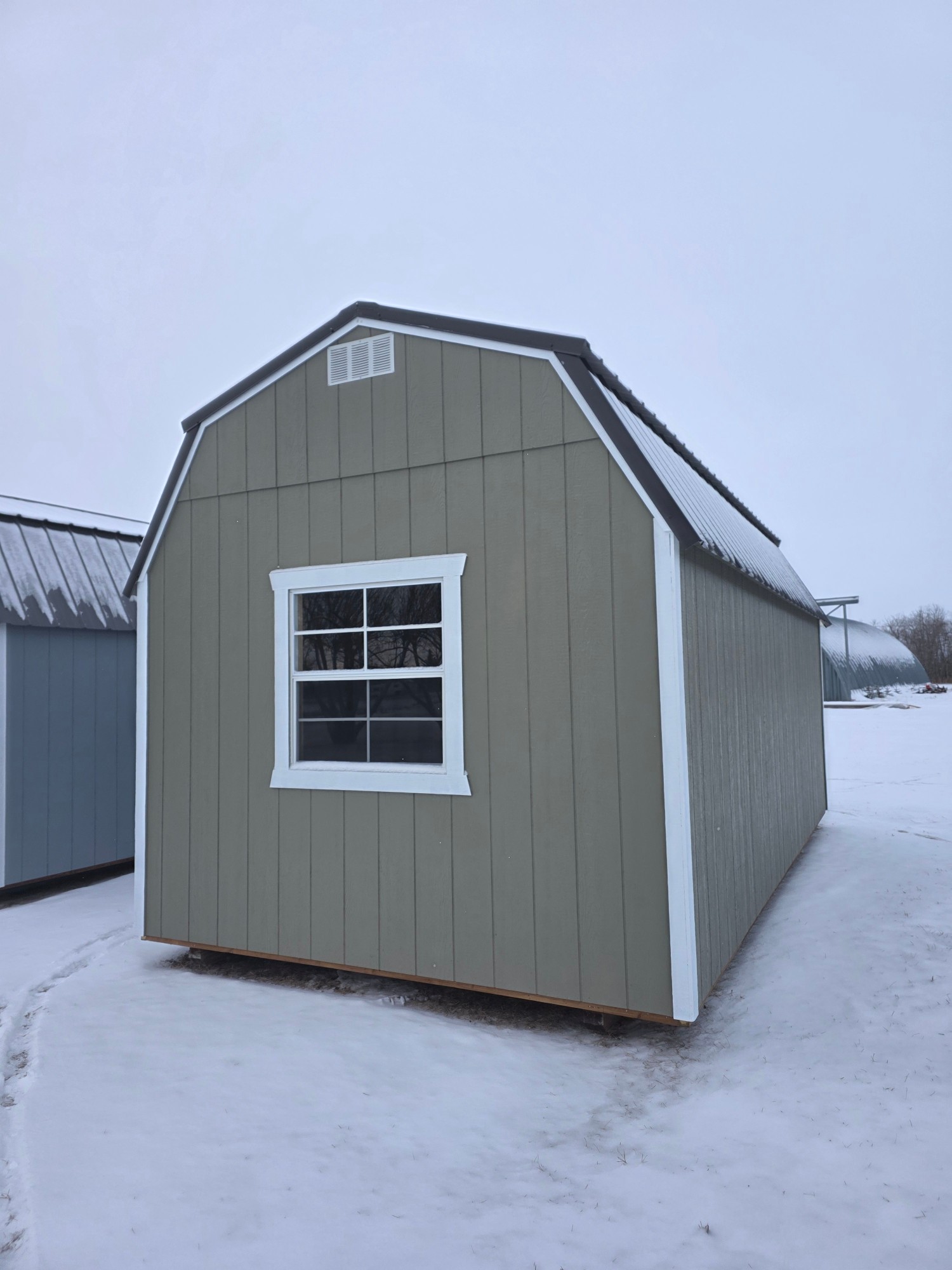 Lofted Barn - 10x20