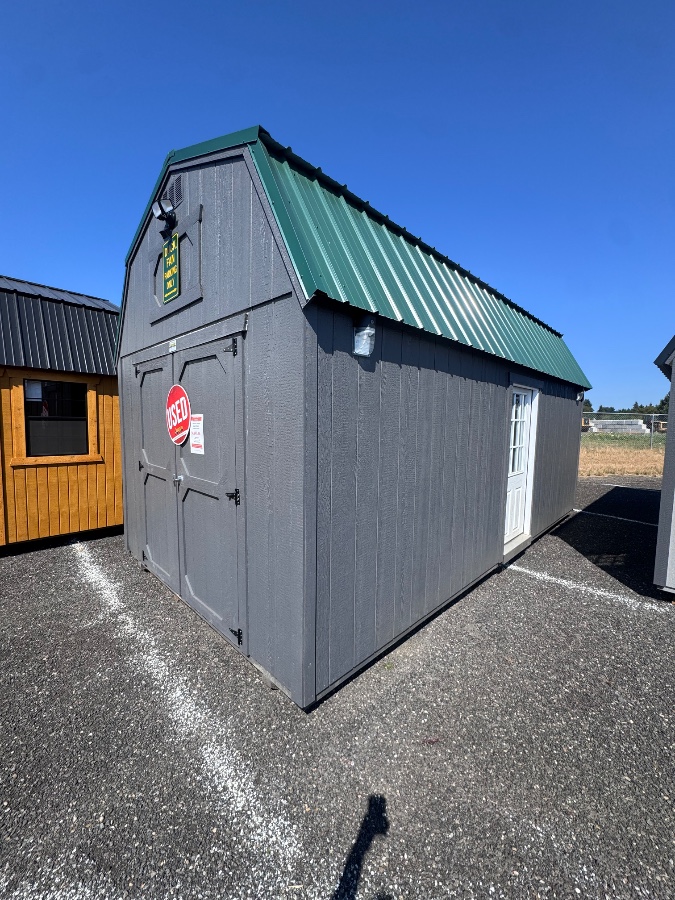Lofted Barn - 10x20