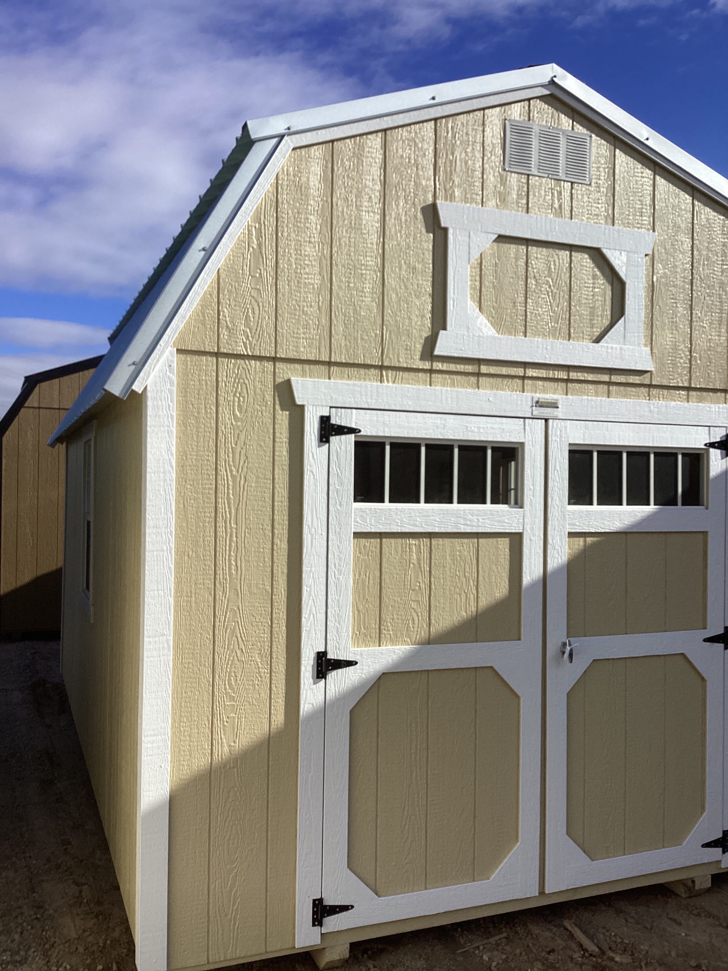 Lofted Barn - 10x16