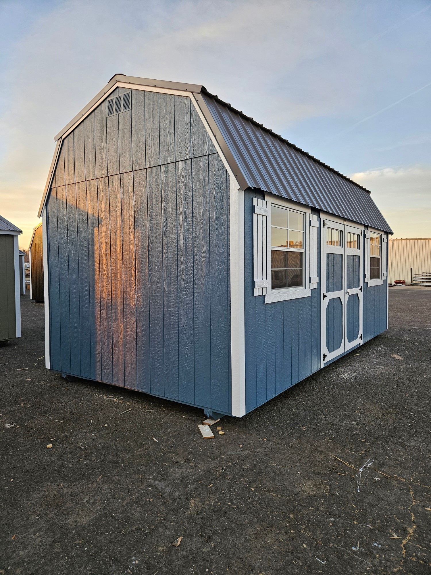 Lofted Barn - 10x20