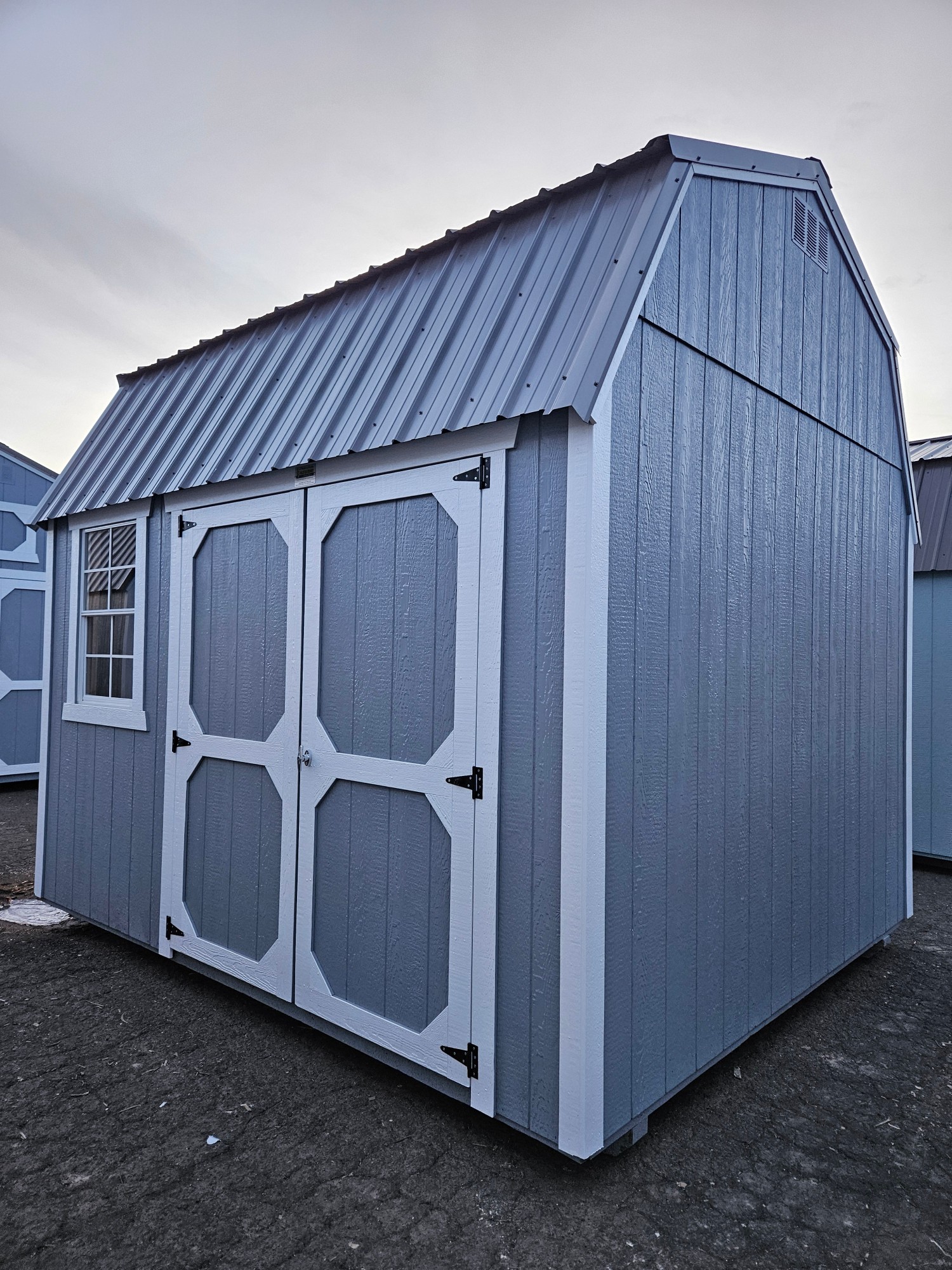Lofted Barn - 10x12