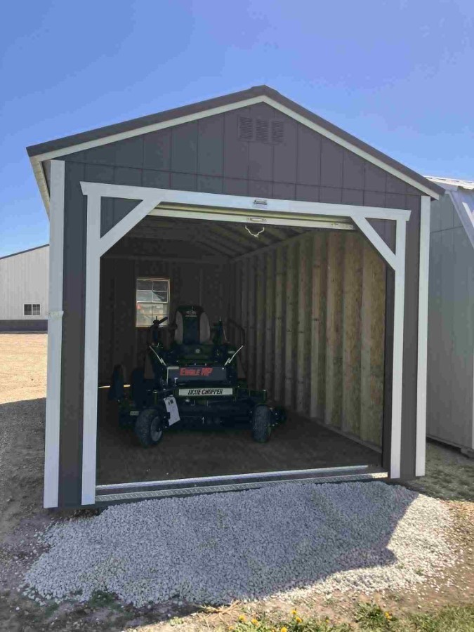 Utility 8' Garage - 10x20 image 2