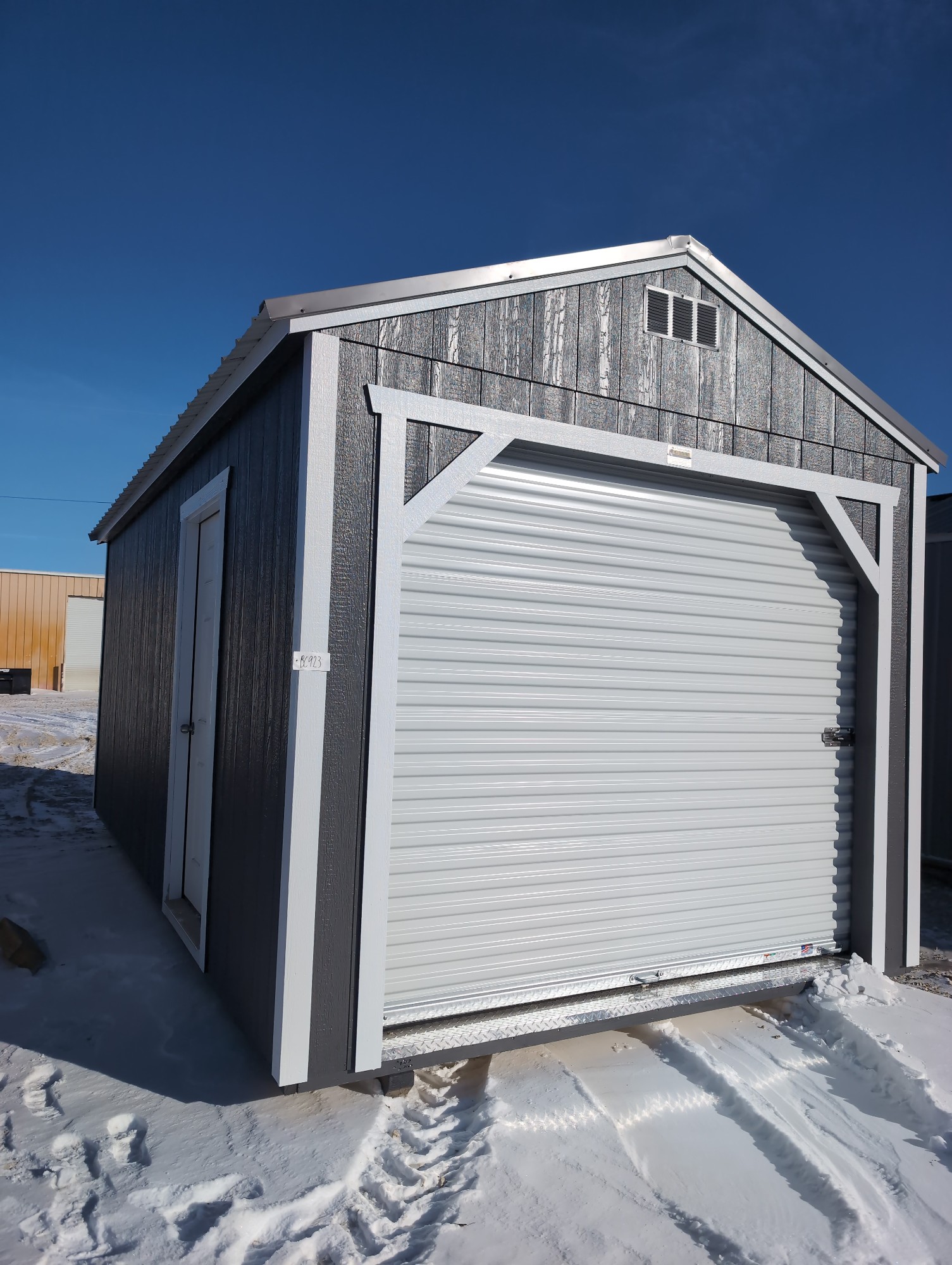 Utility 8' Garage - 10x20