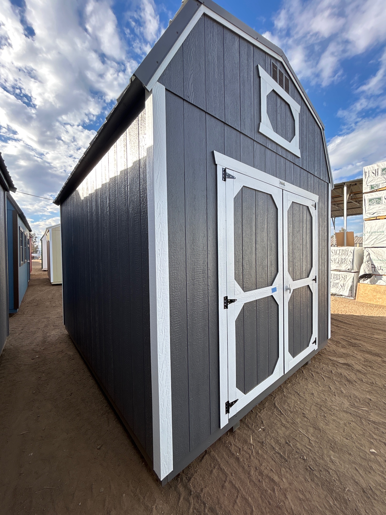 Lofted Barn - 10x12