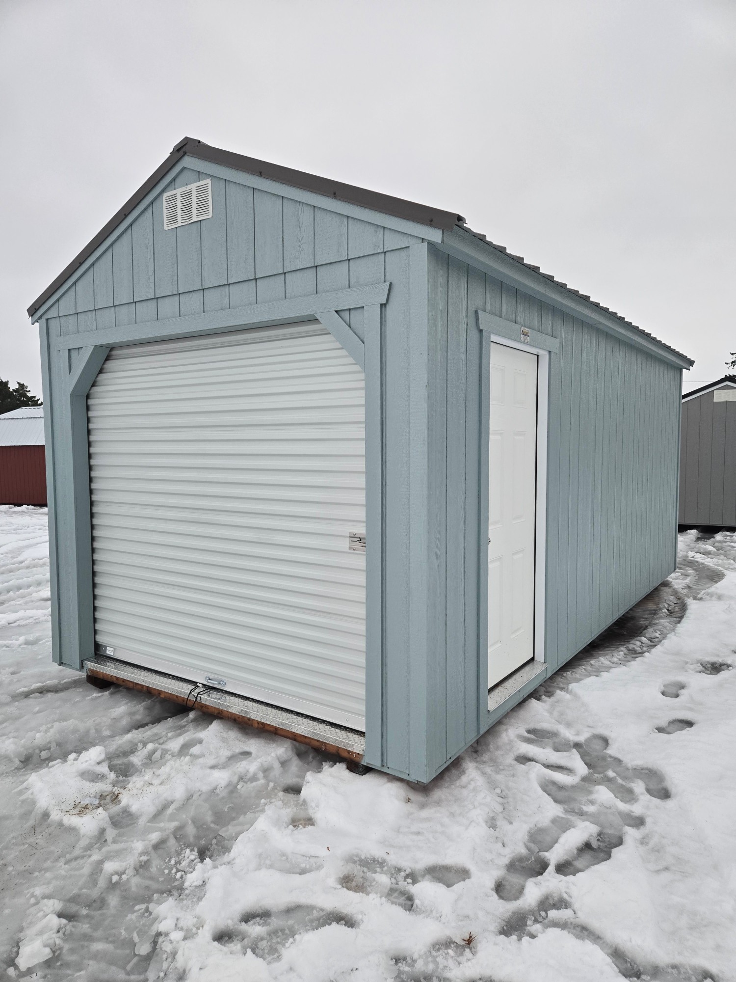 Utility 8' Garage - 10x20