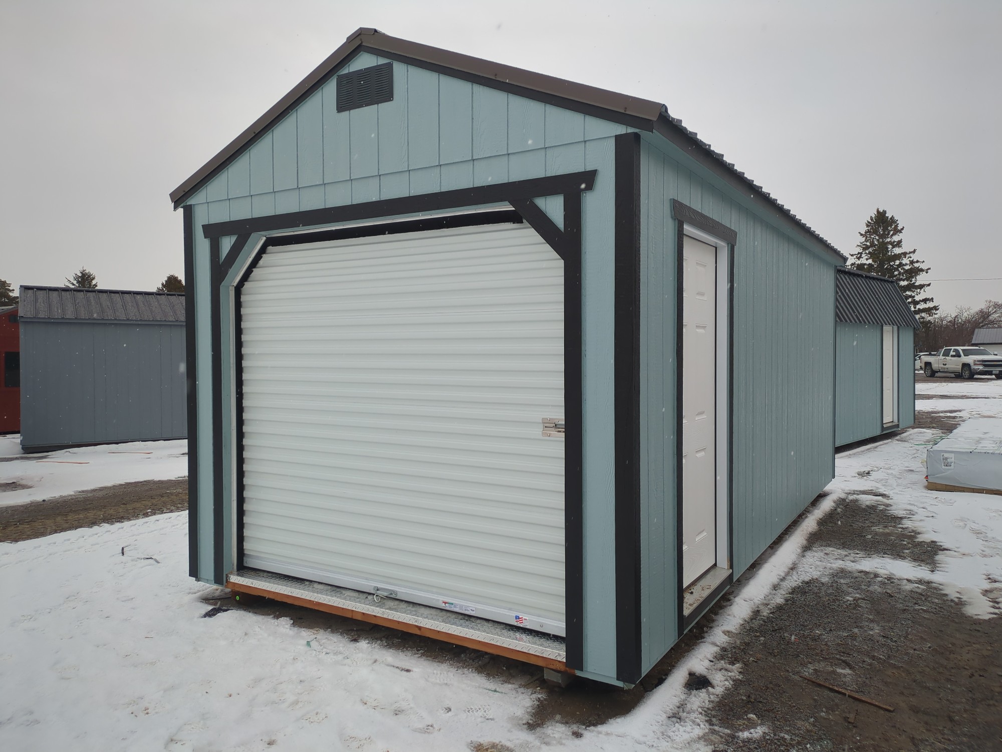 Utility 8' Garage - 10X20