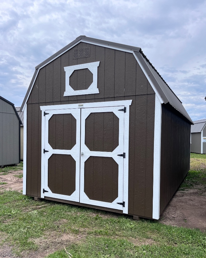 Lofted Barn - 10x20