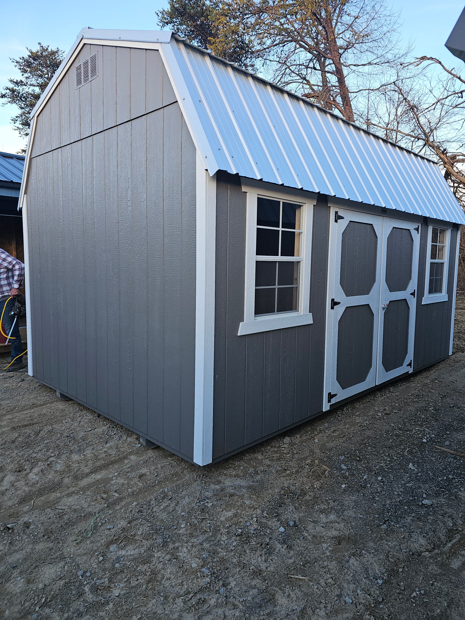 Lofted Barn - 10x16