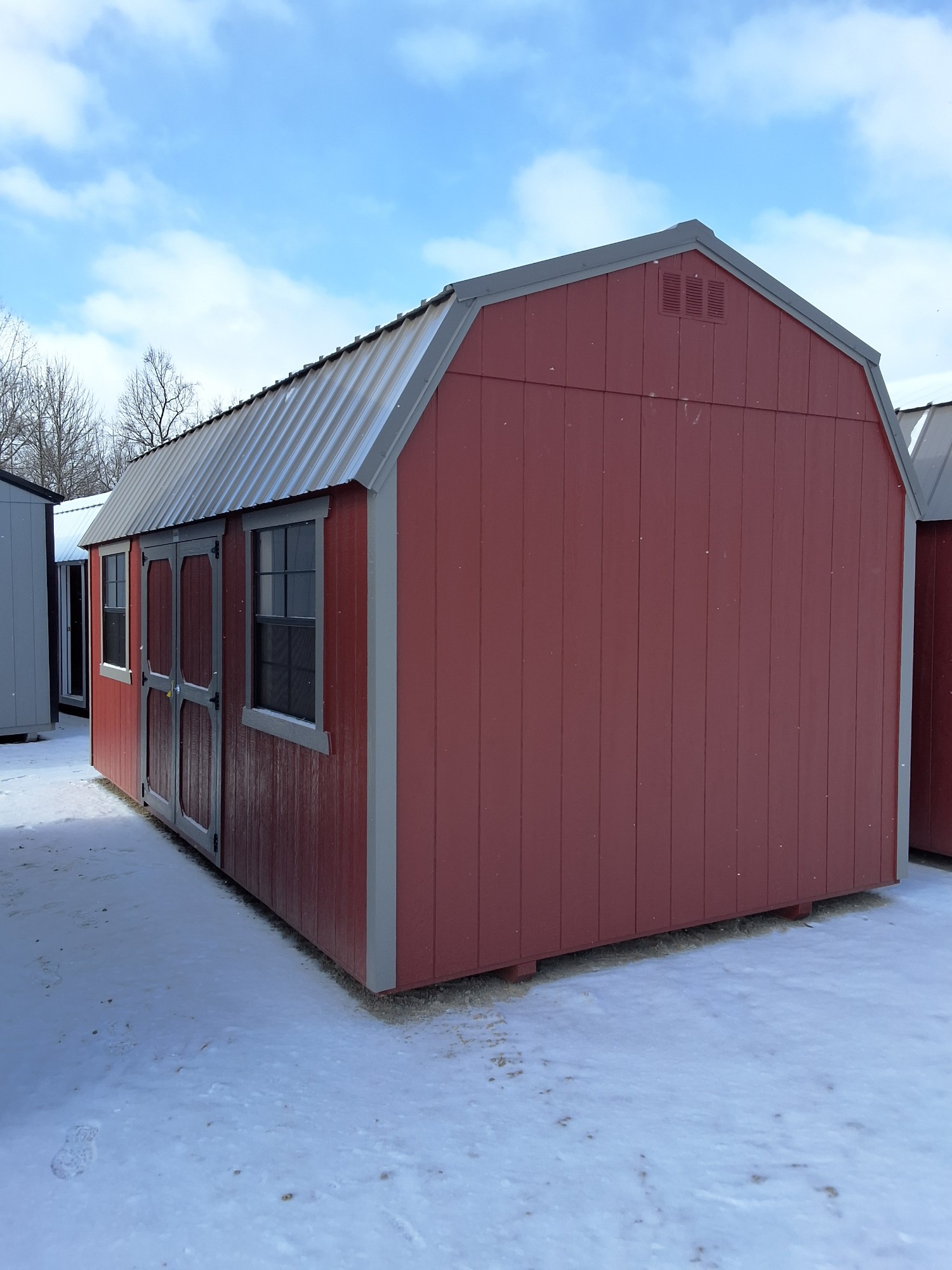 Lofted Barn - 10x20