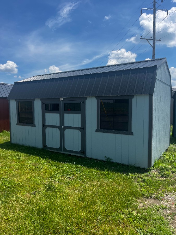 Lofted Barn - 10x20