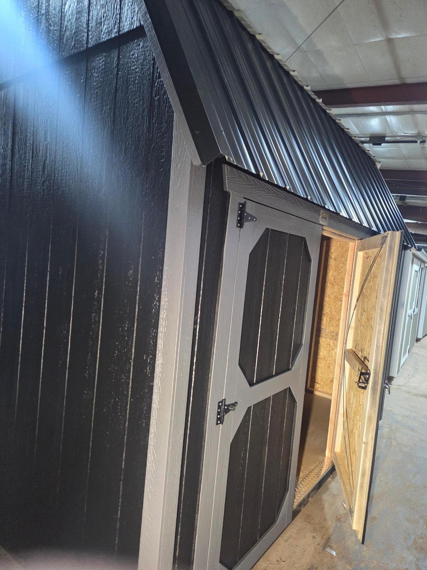 Lofted Barn - 10x12