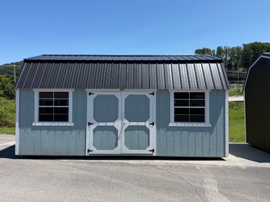 Lofted Barn - 10x20