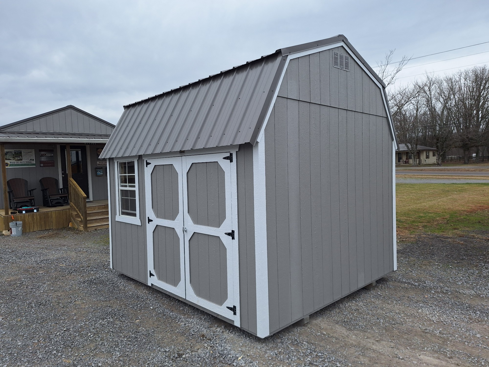 #295 Lofted Barn - 10x12