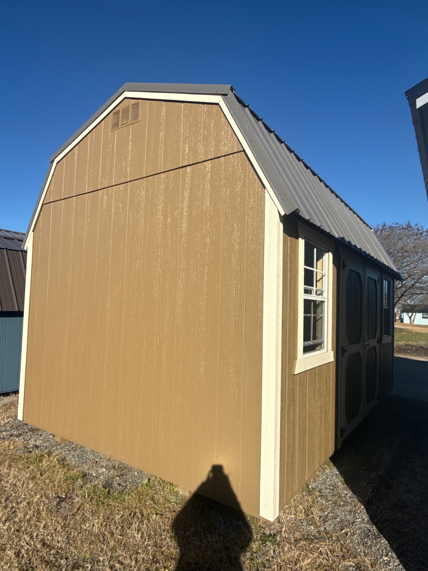 Lofted Barn - 10x16