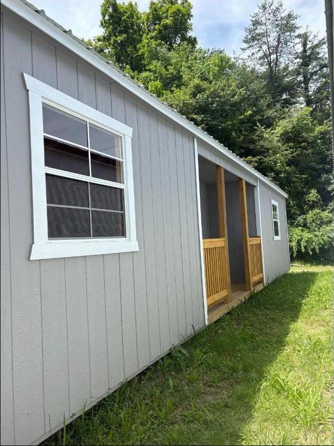 Utility Center Porch – 12×40