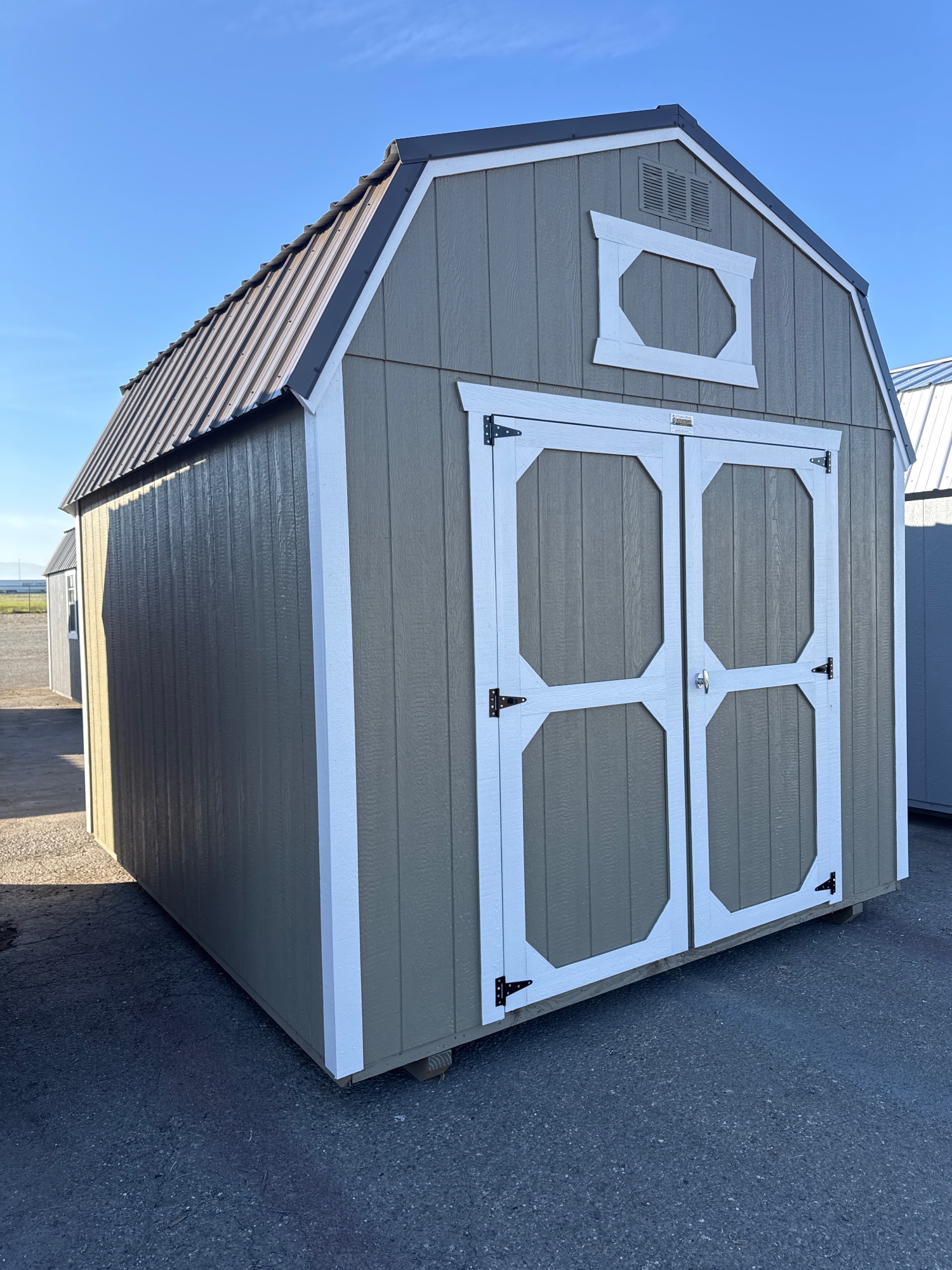 Lofted Barn - 10x12