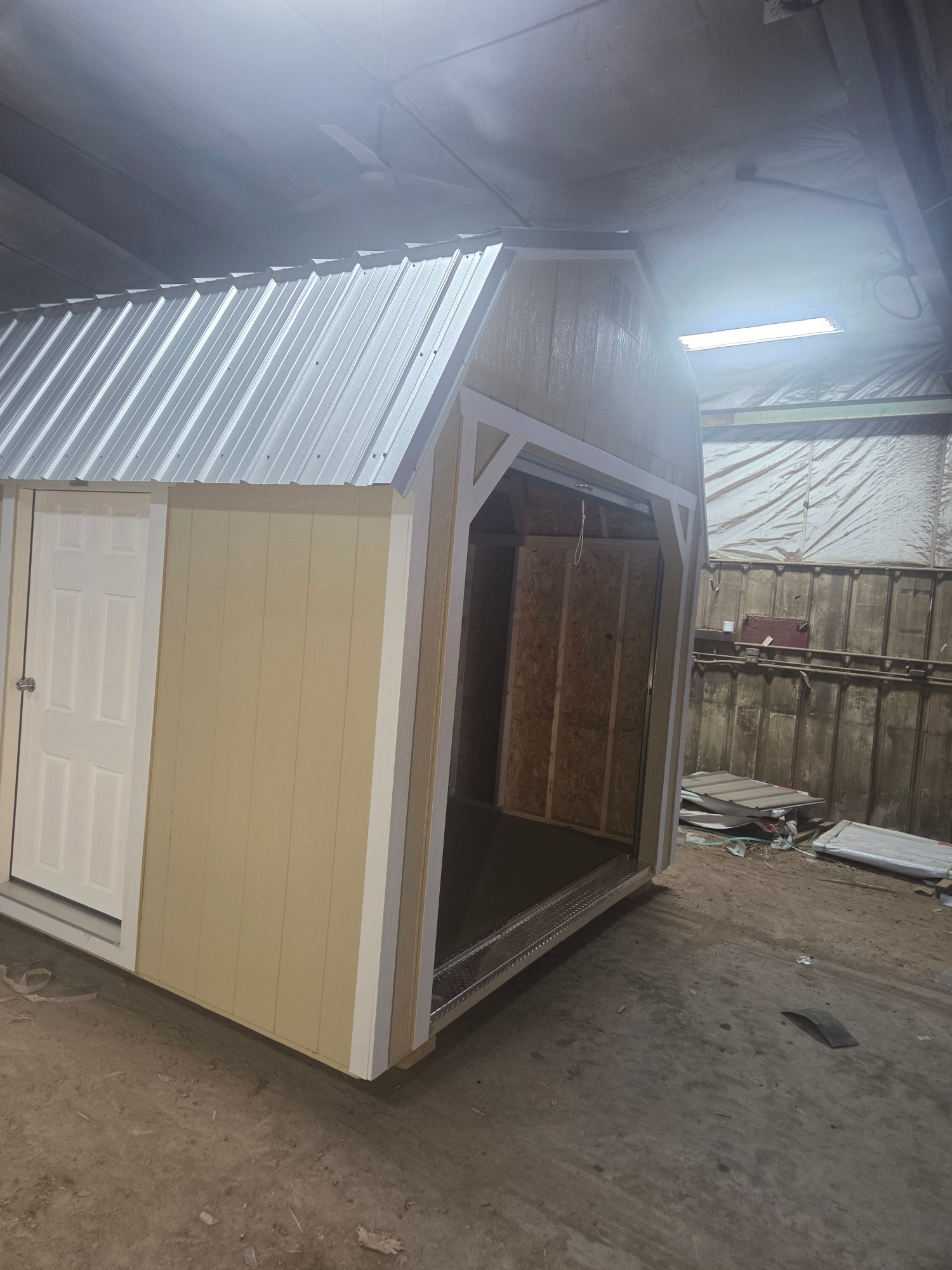 Lofted Barn 8' Garage - 10x20