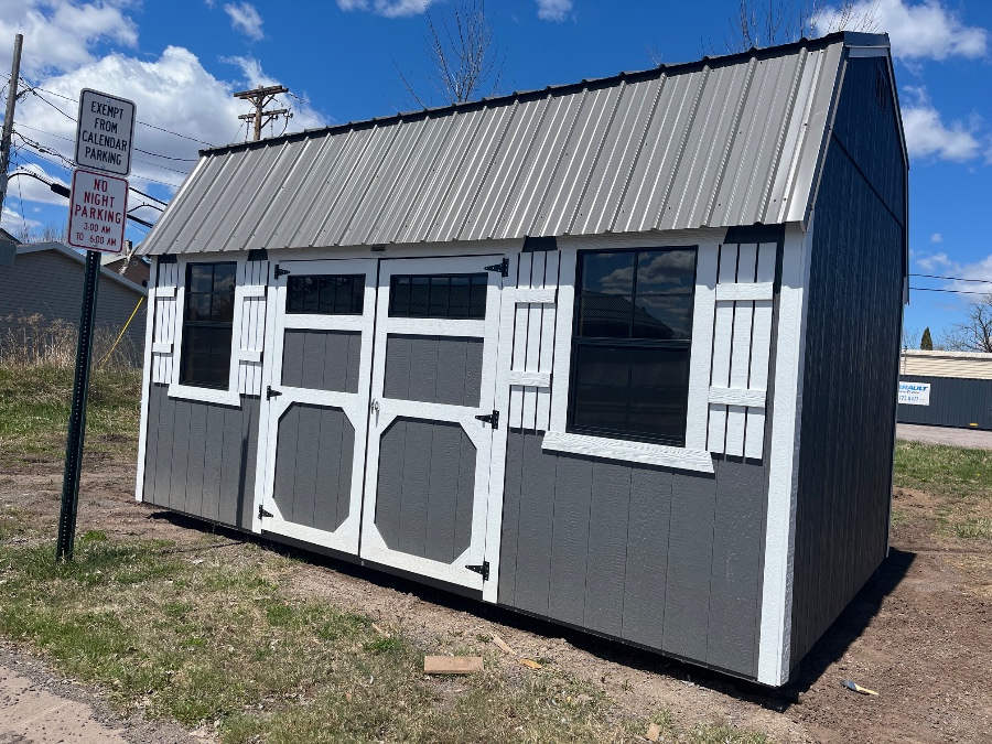 Lofted Barn - 10x16