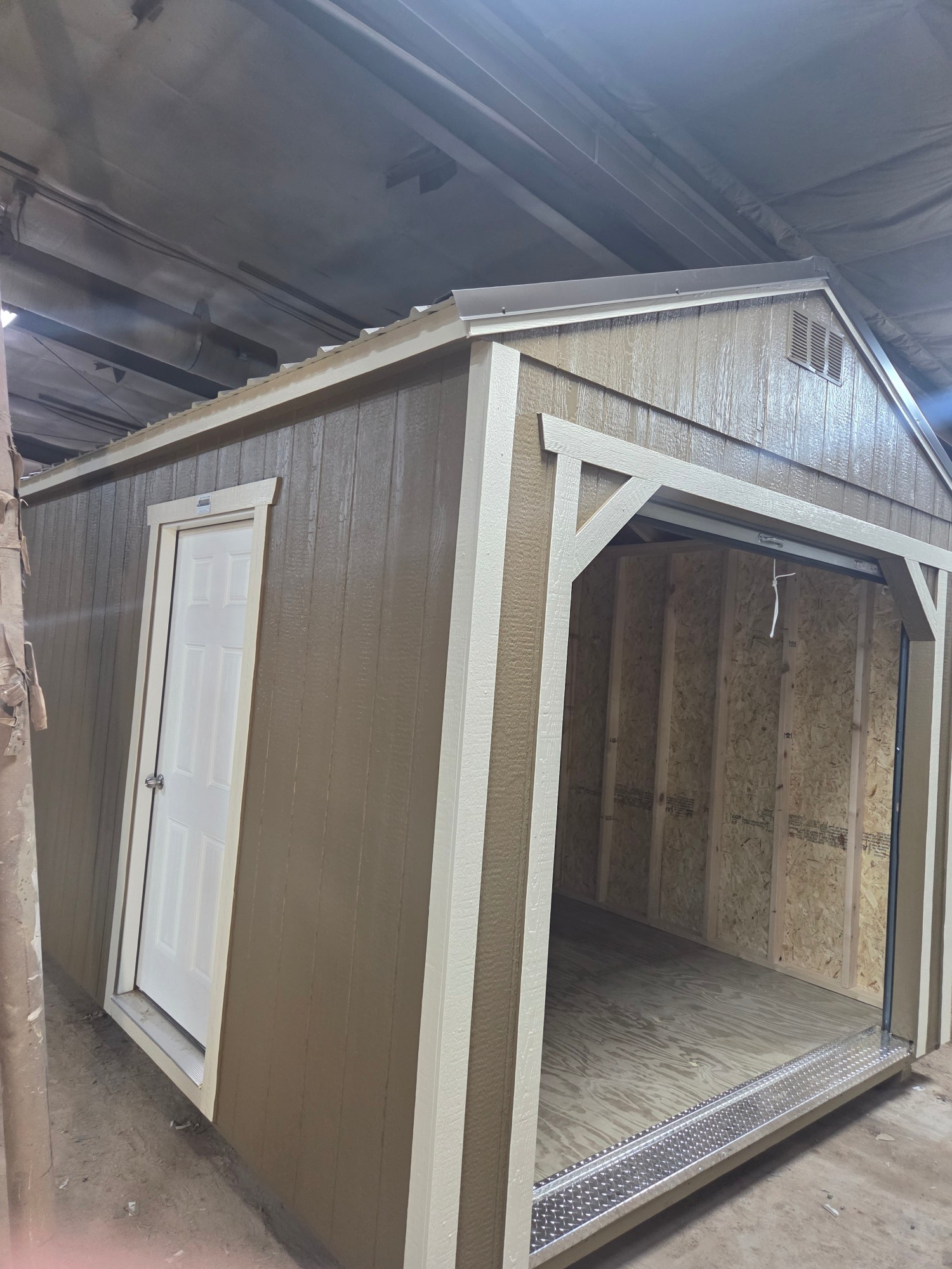 Utility 8' Garage - 10x20