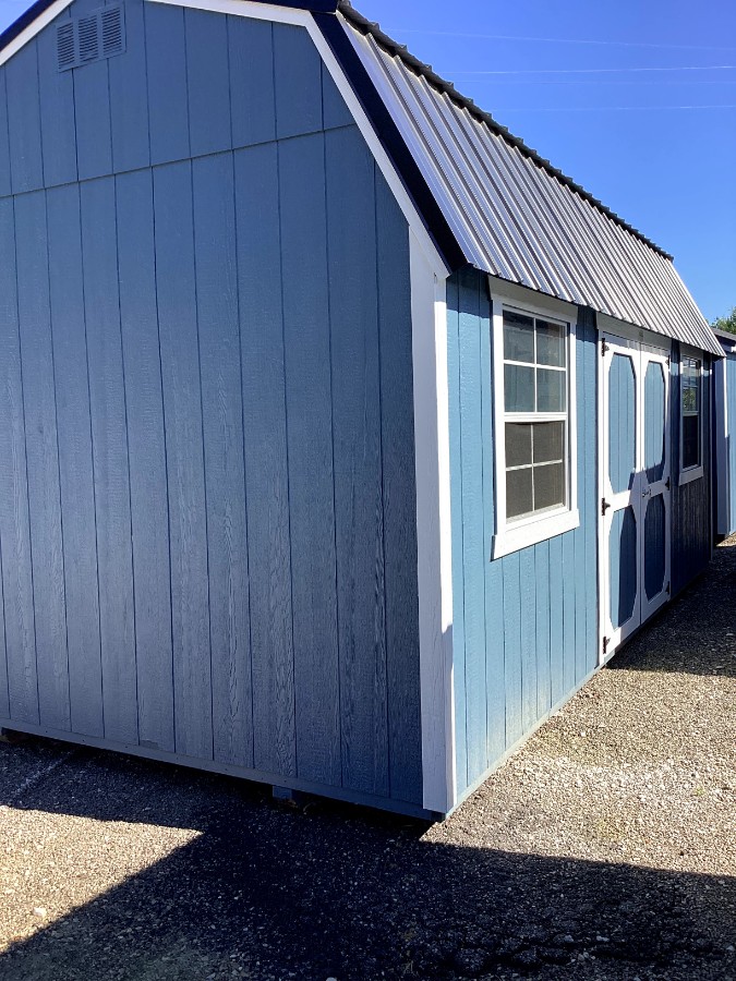 Lofted Barn - 10x20