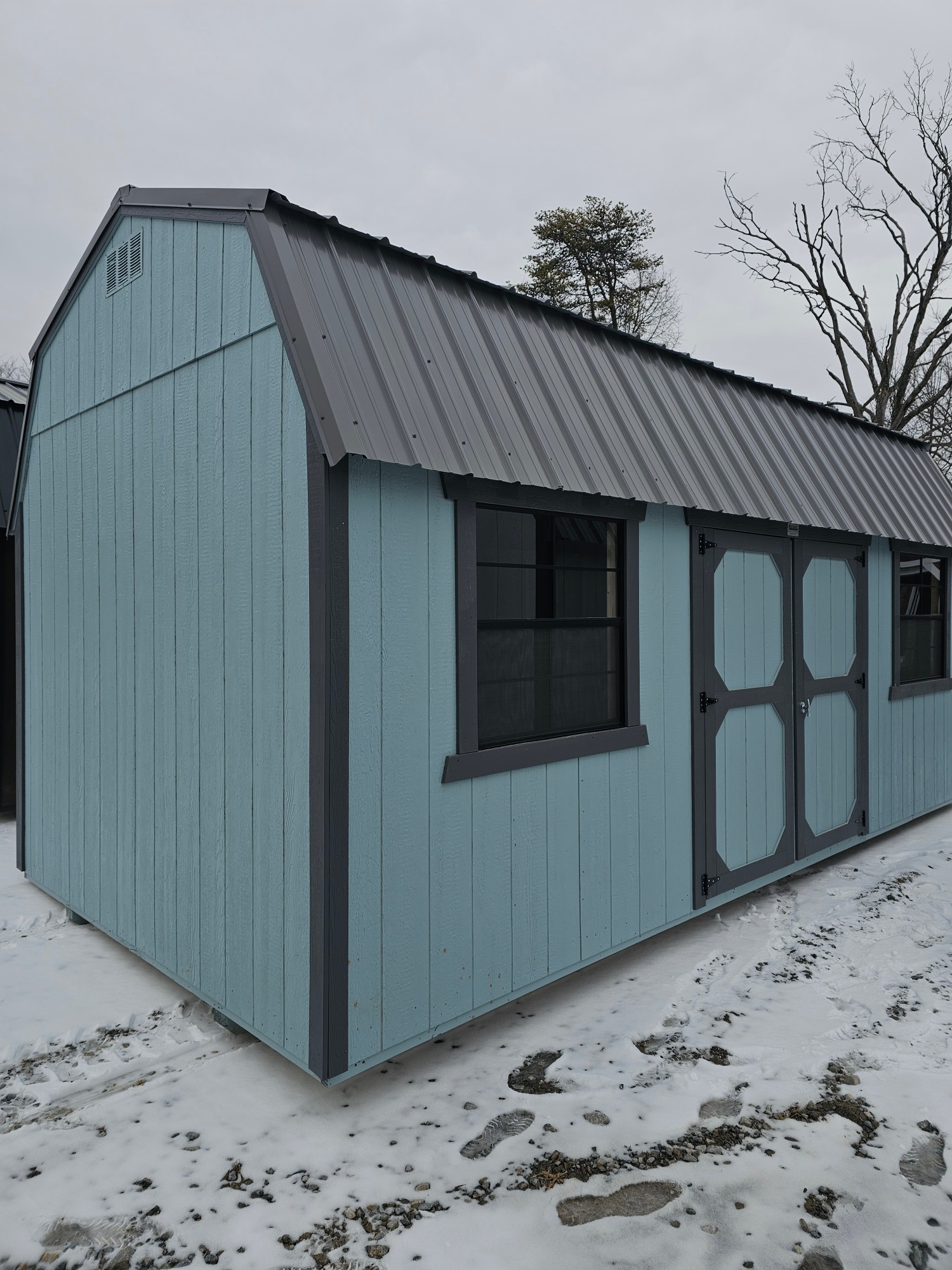 Lofted Barn - 10x20