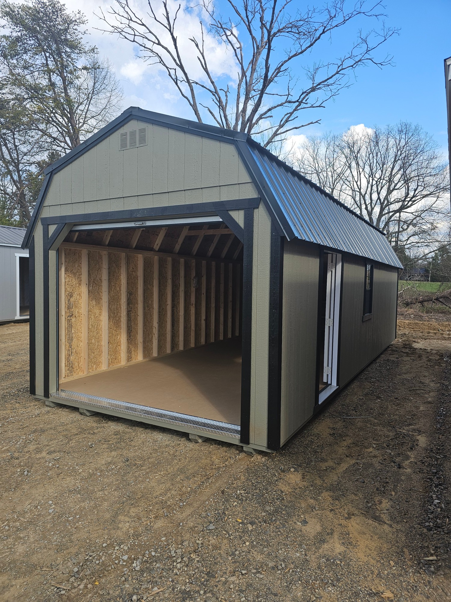 Lofted Barn Garage - 12x28