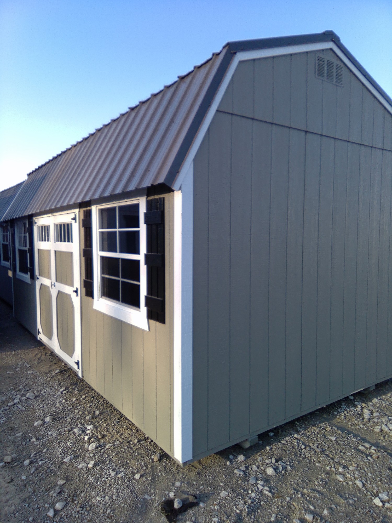 Lofted Barn - 10x20