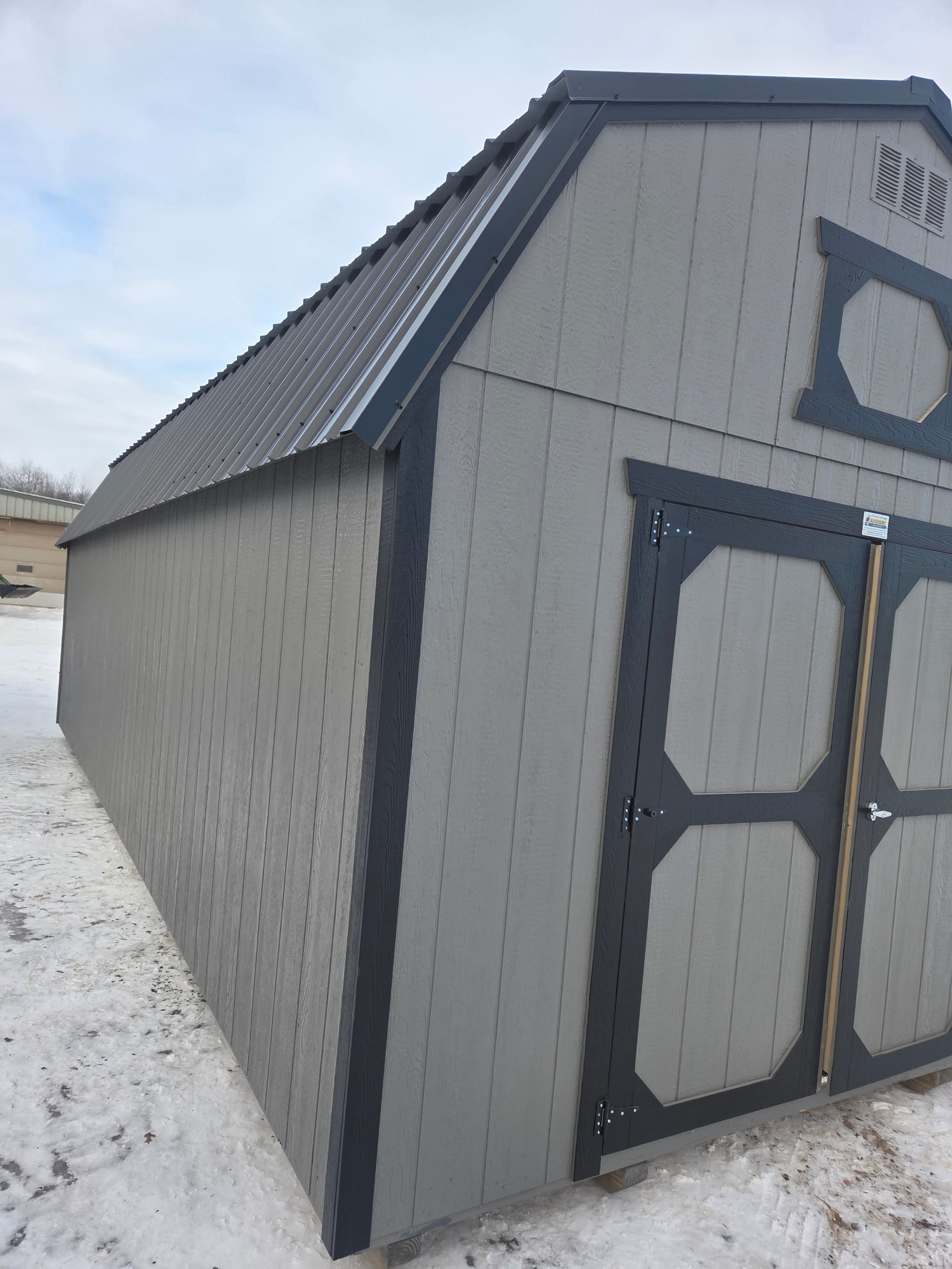 Lofted Barn - 12x28