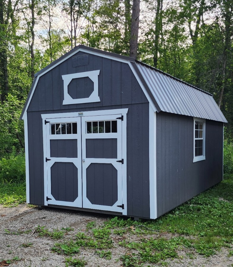 Lofted Barn - 10x20
