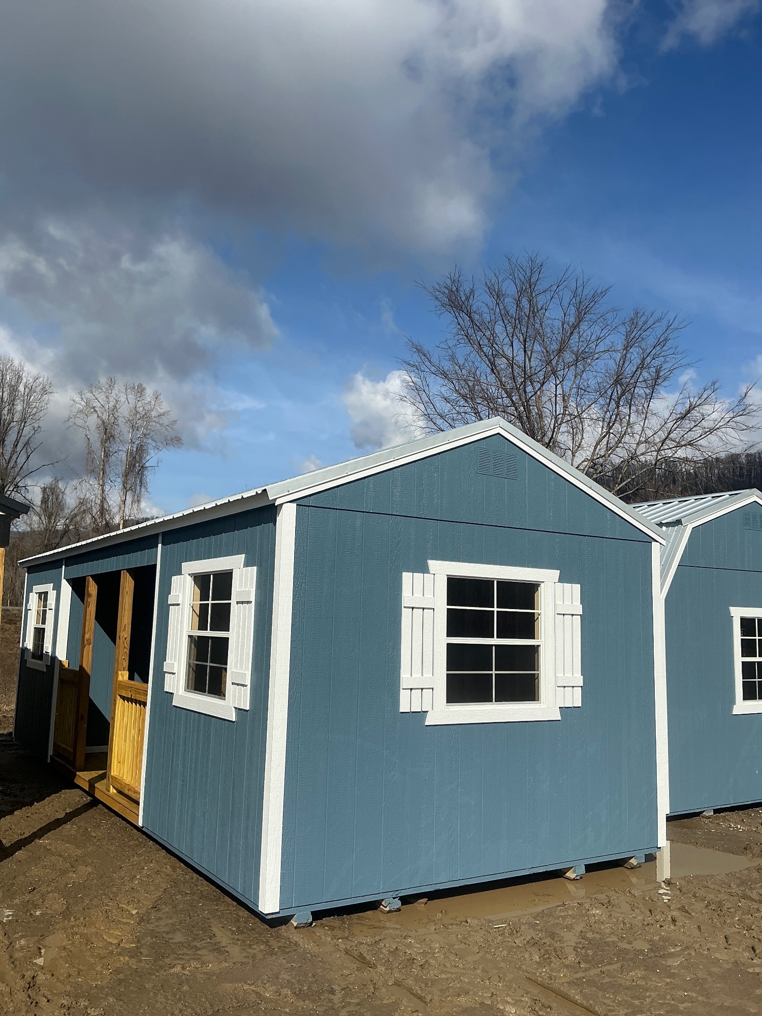 Utility Center Porch - 12x28
