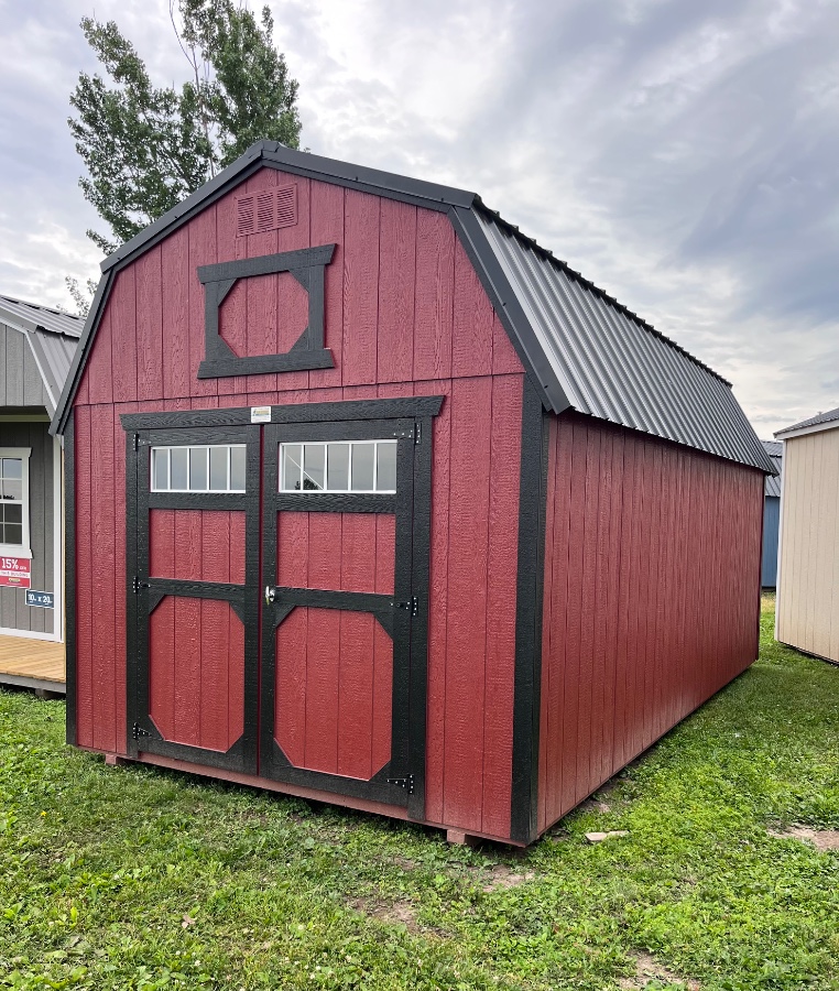 Lofted Barn - 10x20
