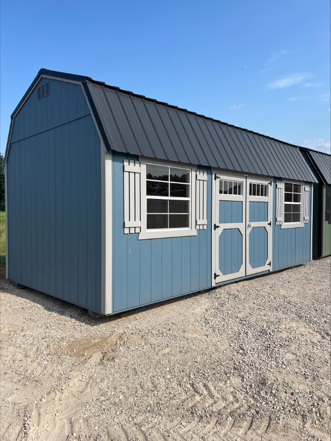 Lofted Barn - 10x20