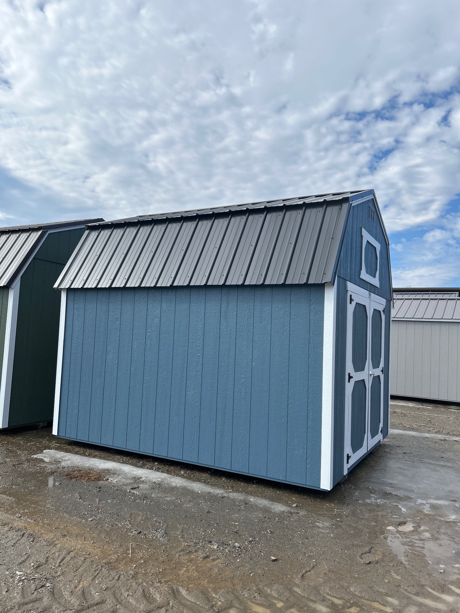 Lofted Barn - 10x12