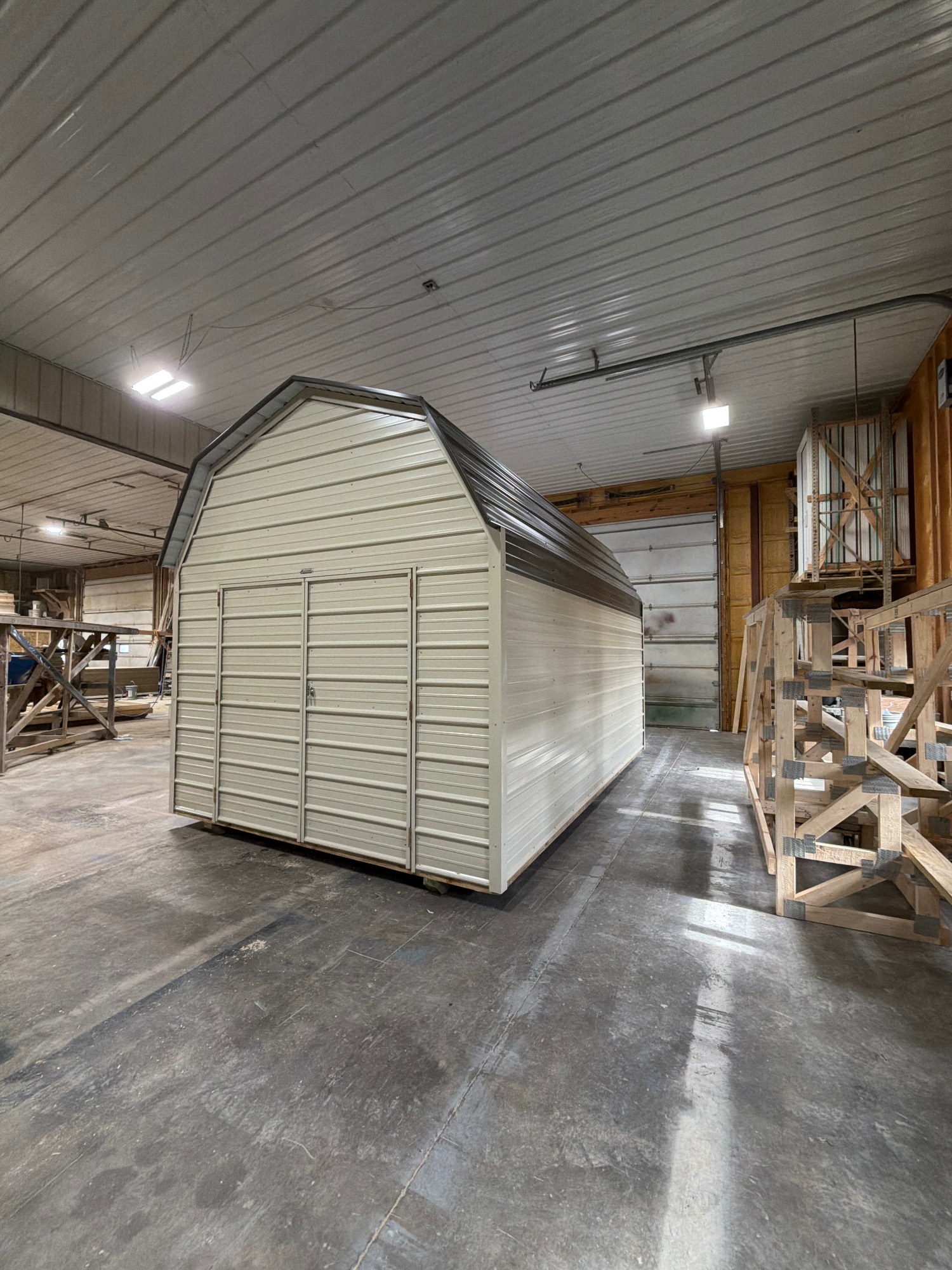 Metal Lofted - 10x16