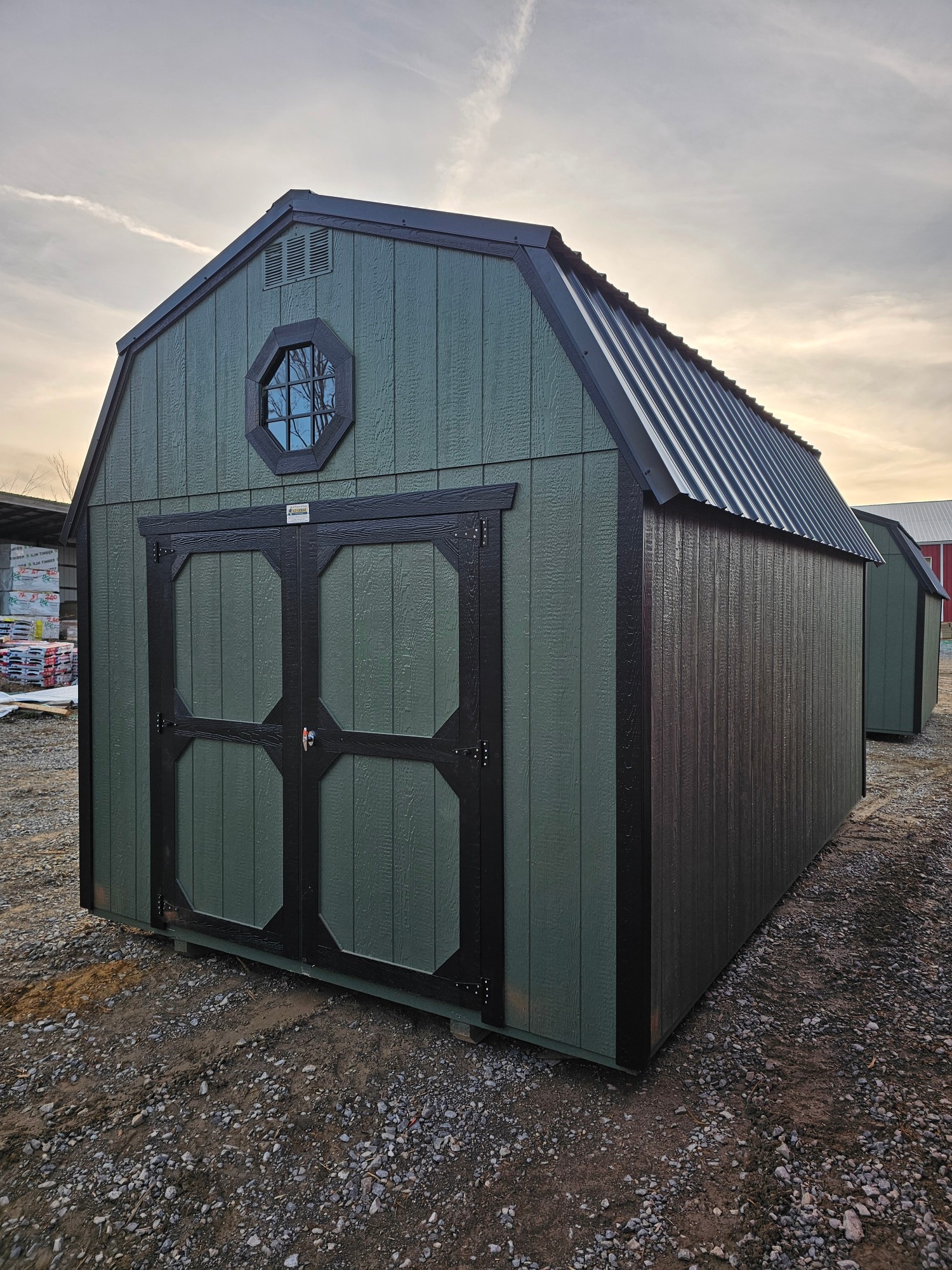 Lofted Barn - 10x16